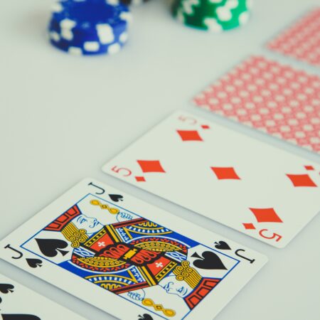 Mobile casinos Vs. Website Casinos: Which option is better?