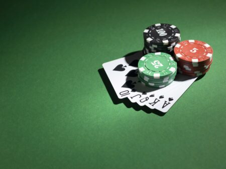 How to Play Blackjack: A Beginner’s Guide to Mastering the Game